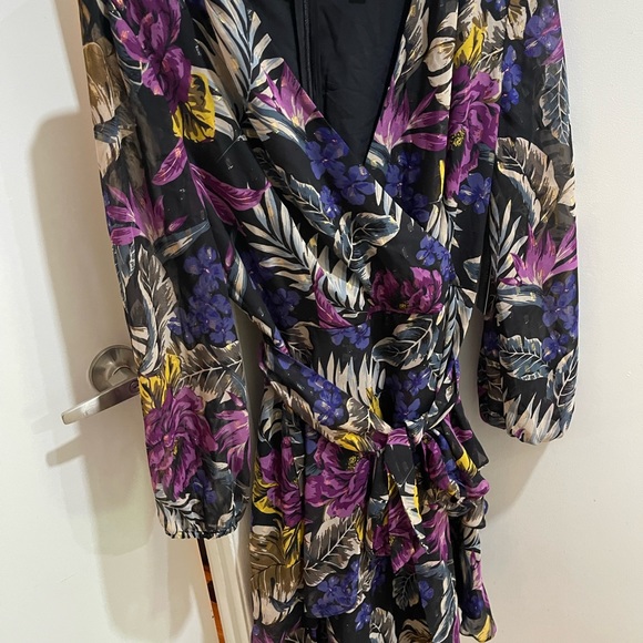 Tahari women dress 👗 - Picture 5 of 7